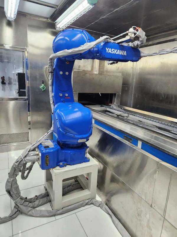  Robot phun sơn